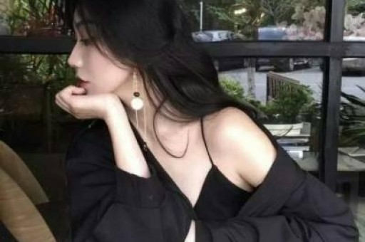 杨鸣被曝出轨后小三照片被扒出开庭时间锁定赵继伟却不一样
